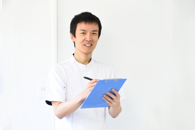 決して他人事ではない?歯におけるインプラントとセラミック